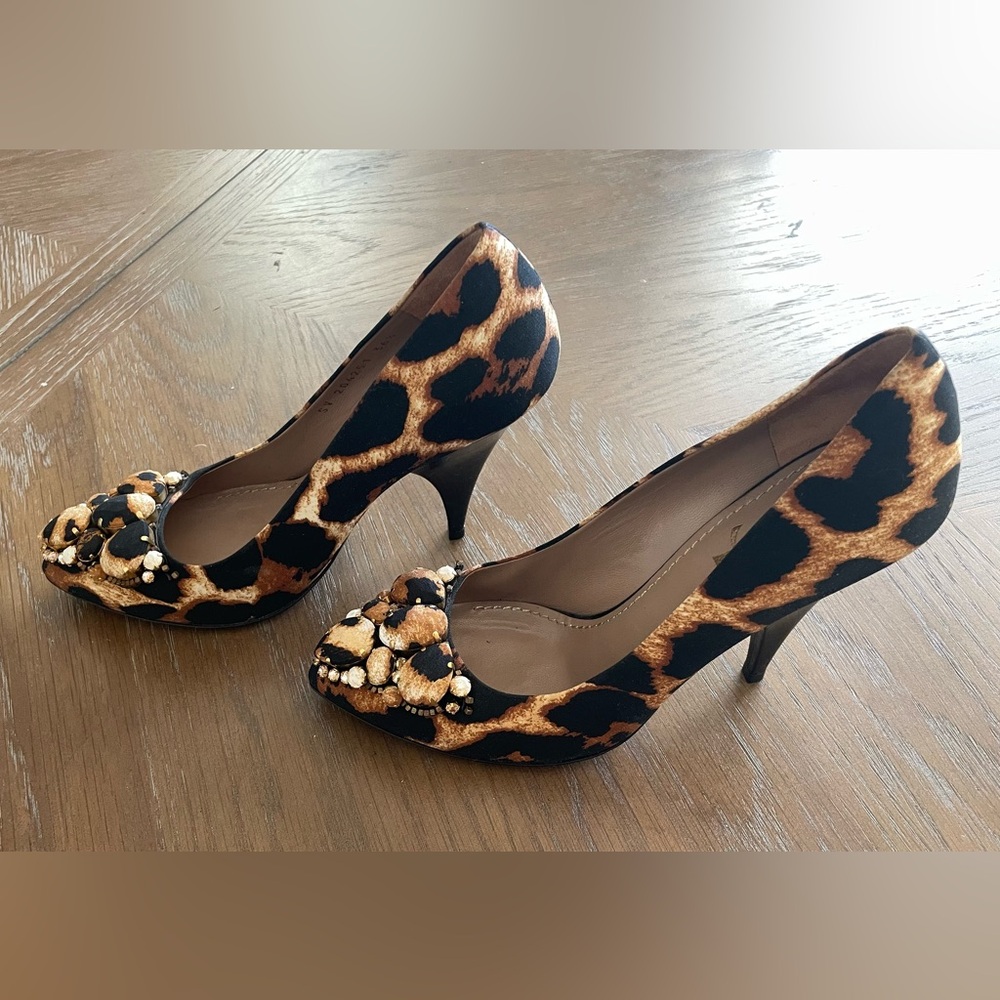 Yves Saint Laurent Black and Brown Embellished Heels - Picture 3 of 10
